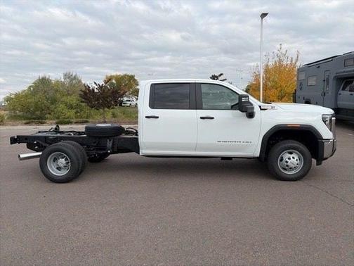 2026 GMC Sierra 3500 Pro