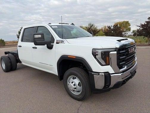 2026 GMC Sierra 3500 Pro