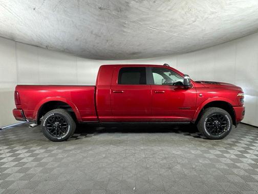 Molten Red Pearlcoat 2027 RAM 3500 Limited