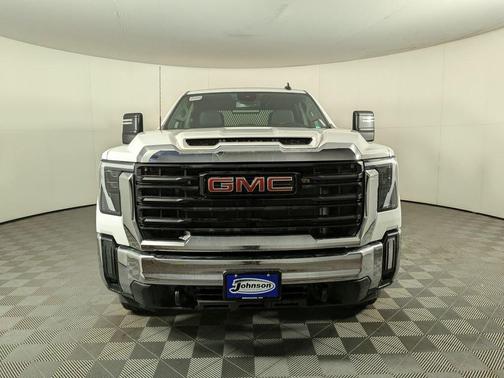 2025 GMC Sierra 2500 Pro