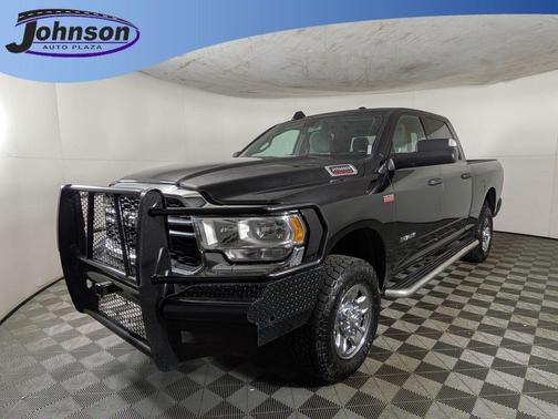 Diamond Black 2022 RAM 2500 Tradesman