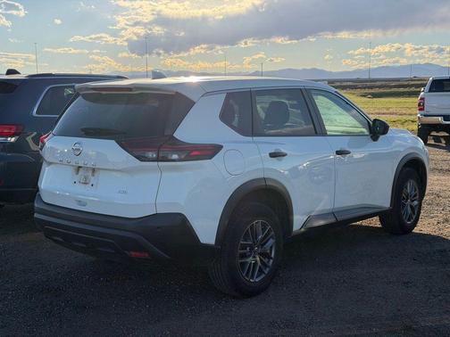 2021 Nissan Rogue S