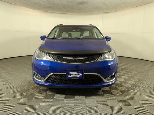 Ocean Blue Metallic 2020 Chrysler Pacifica Touring-L Plus