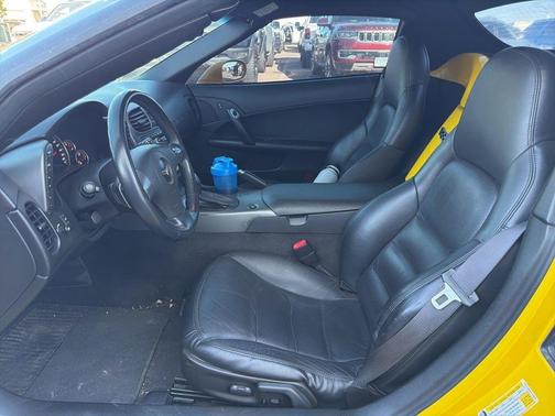 Velocity Yellow Tinted Clearcoat 2007 Chevrolet Corvette Base