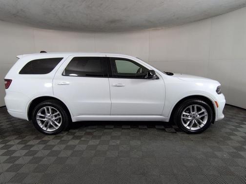 White Knuckle Clearcoat 2023 Dodge Durango GT