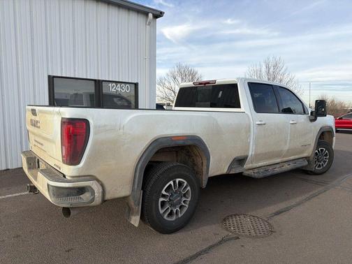 2023 GMC Sierra 3500 AT4