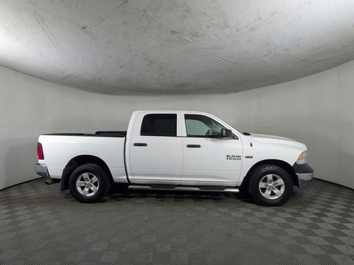 2018 RAM 1500 ST