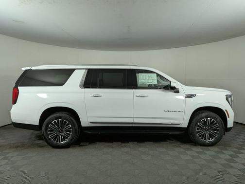 2025 GMC Yukon XL Elevation