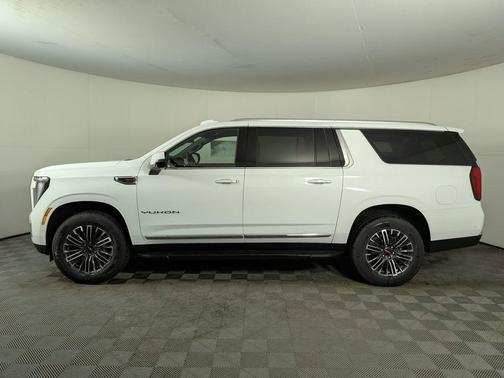 2025 GMC Yukon XL Elevation