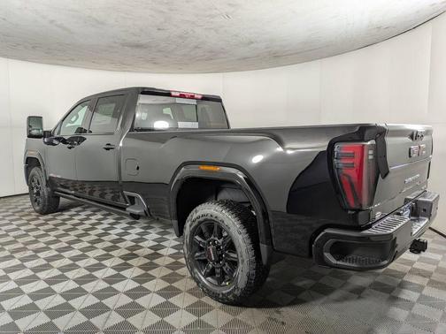 2026 GMC Sierra 3500 AT4