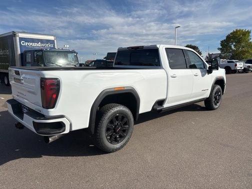 2026 GMC Sierra 3500 AT4
