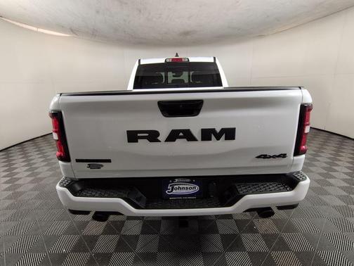 Bright White Clearcoat 2026 RAM 1500 Big Horn/Lone Star