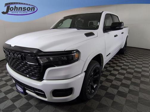 Bright White Clearcoat 2026 RAM 1500 Big Horn/Lone Star