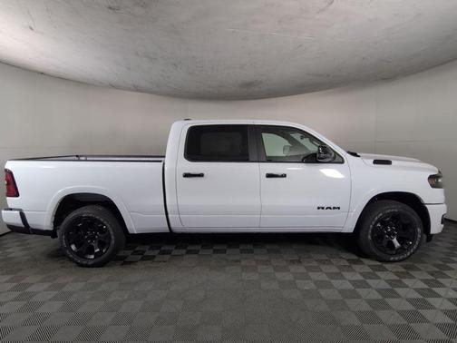 Bright White Clearcoat 2026 RAM 1500 Big Horn/Lone Star
