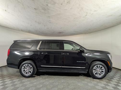 Onyx Black 2025 GMC Yukon XL Denali