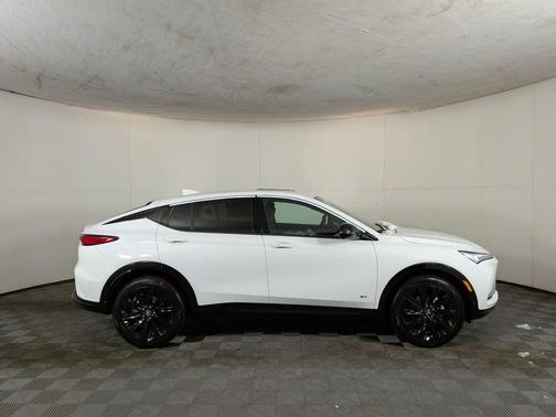 Summit White 2026 Buick Envista Sport Touring