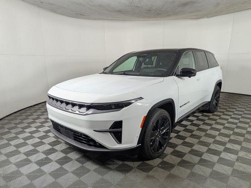 2024 Jeep Wagoneer S Launch Edition