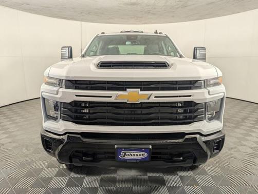 2026 Chevrolet Silverado 2500 Custom