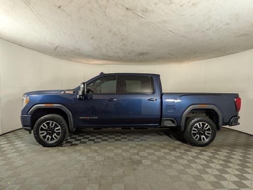 2022 GMC Sierra 2500 AT4