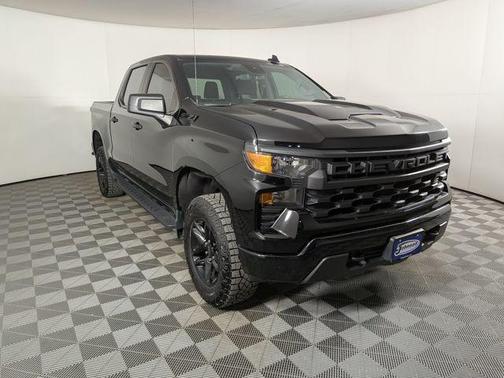2023 Chevrolet Silverado 1500 Custom Trail Boss