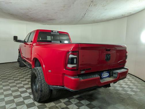 Flame Red Clearcoat 2022 RAM 3500 Laramie