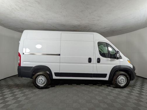 2025 RAM ProMaster 2500 High Roof