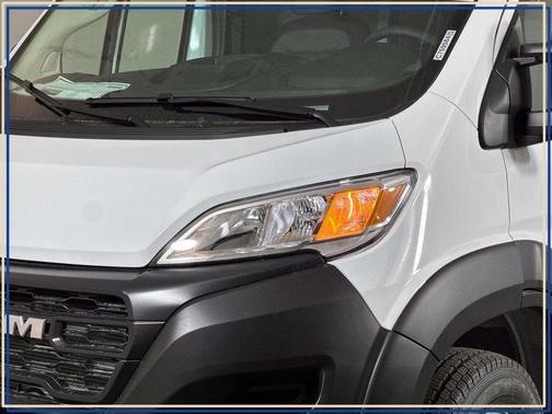 Bright White Clearcoat 2027 RAM ProMaster 2500 High Roof