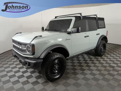 2022 Ford Bronco Black Diamond