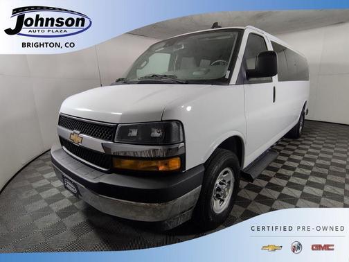 Summit White 2025 Chevrolet Express 3500 LT