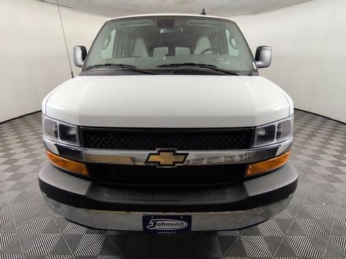 Summit White 2025 Chevrolet Express 3500 LT