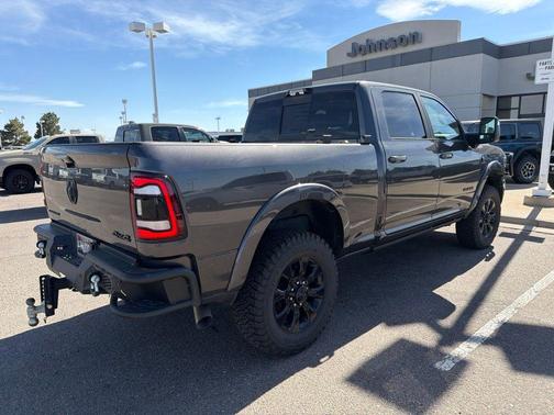 Crystal Metallic 2024 RAM 2500 Limited