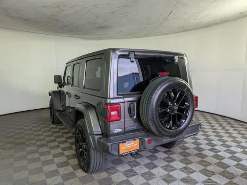 Granite Crystal Clearcoat Metallic 2025 Jeep Wrangler 4xe Sahara