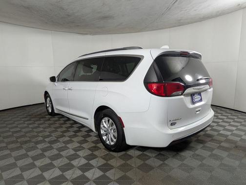 2018 Chrysler Pacifica Touring-L Plus