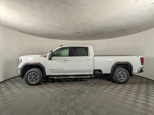 2026 GMC Sierra 2500 SLE