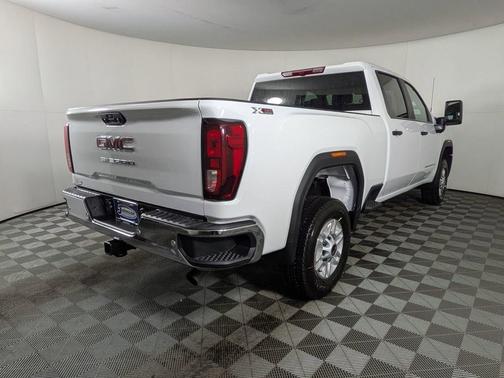 2025 GMC Sierra 2500 Pro