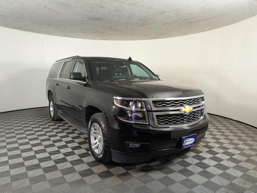 2017 Chevrolet Suburban LT