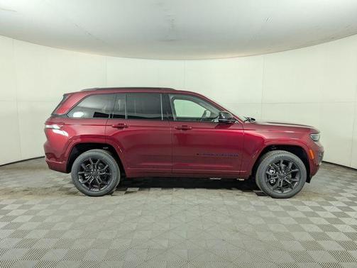 2025 Jeep Grand Cherokee 4xe Base