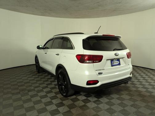 2020 Kia Sorento S