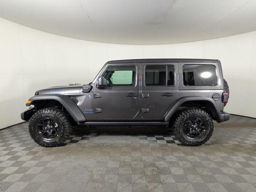 2025 Jeep Wrangler 4xe Sport