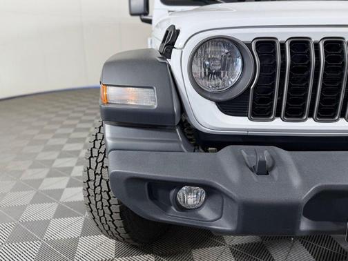 Bright White Clearcoat 2024 Jeep Wrangler Sport