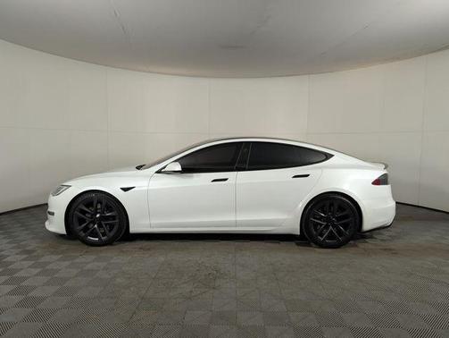 2021 Tesla Model S Plaid