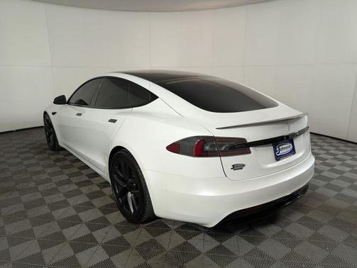 2021 Tesla Model S Plaid