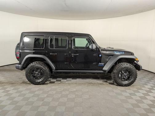 2025 Jeep Wrangler 4xe Sport