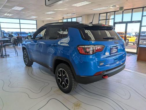 2026 Jeep Compass Trailhawk