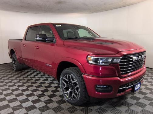 Molten Red Pearlcoat 2026 RAM 1500 Laramie
