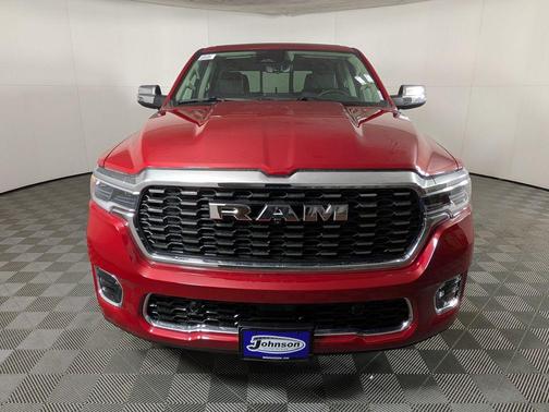 Molten Red Pearlcoat 2026 RAM 1500 Tungsten