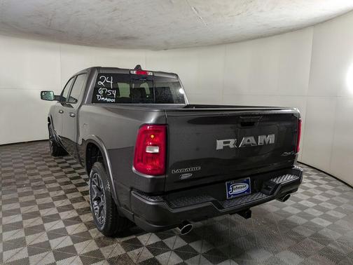 Granite Crystal Clearcoat Metallic 2026 RAM 1500 Laramie