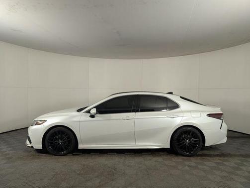 2021 Toyota Camry XSE V6