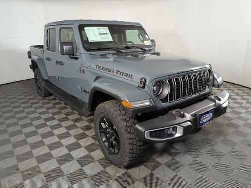 Anvil Clearcoat 2026 Jeep Gladiator Texas Trail