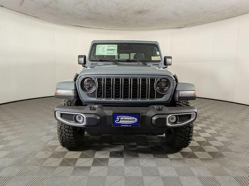 Anvil Clearcoat 2026 Jeep Gladiator Texas Trail